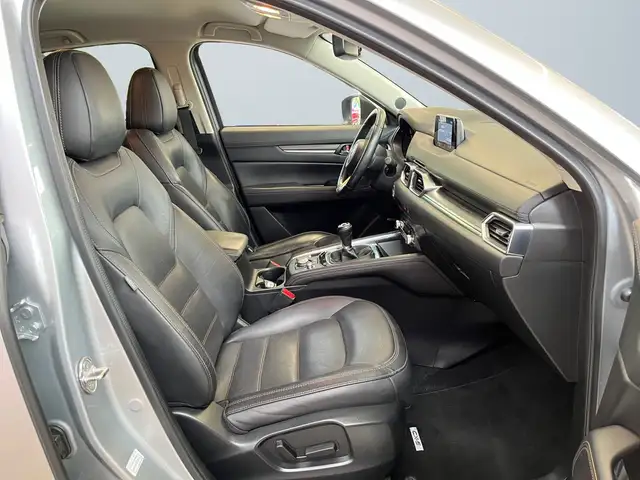 Mazda CX-5 view 10