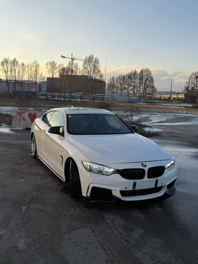 BMW 435 435i Coupe M Sport M4 - 2