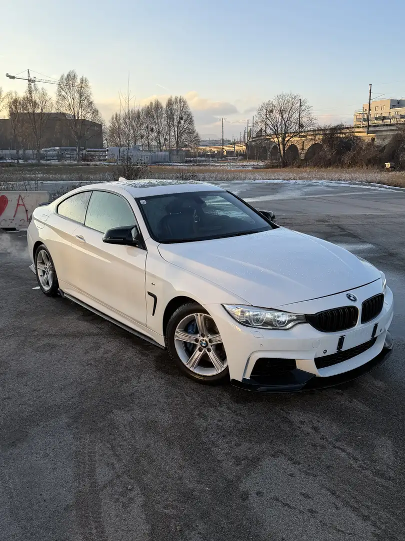 BMW 435 435i Coupe M Sport M4 - 1