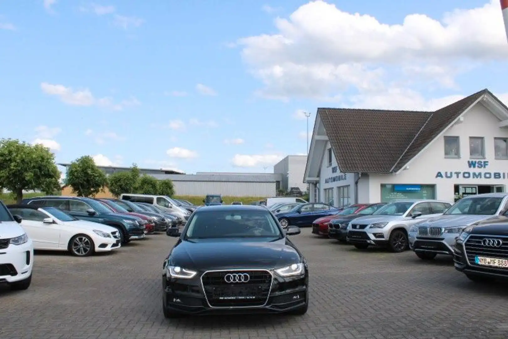 Audi A4 Avant Ambiente,Navigation-MMI,S.Line,Bi-Xenon Nero - 1
