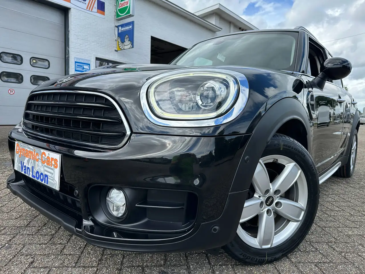 MINI Cooper D Countryman