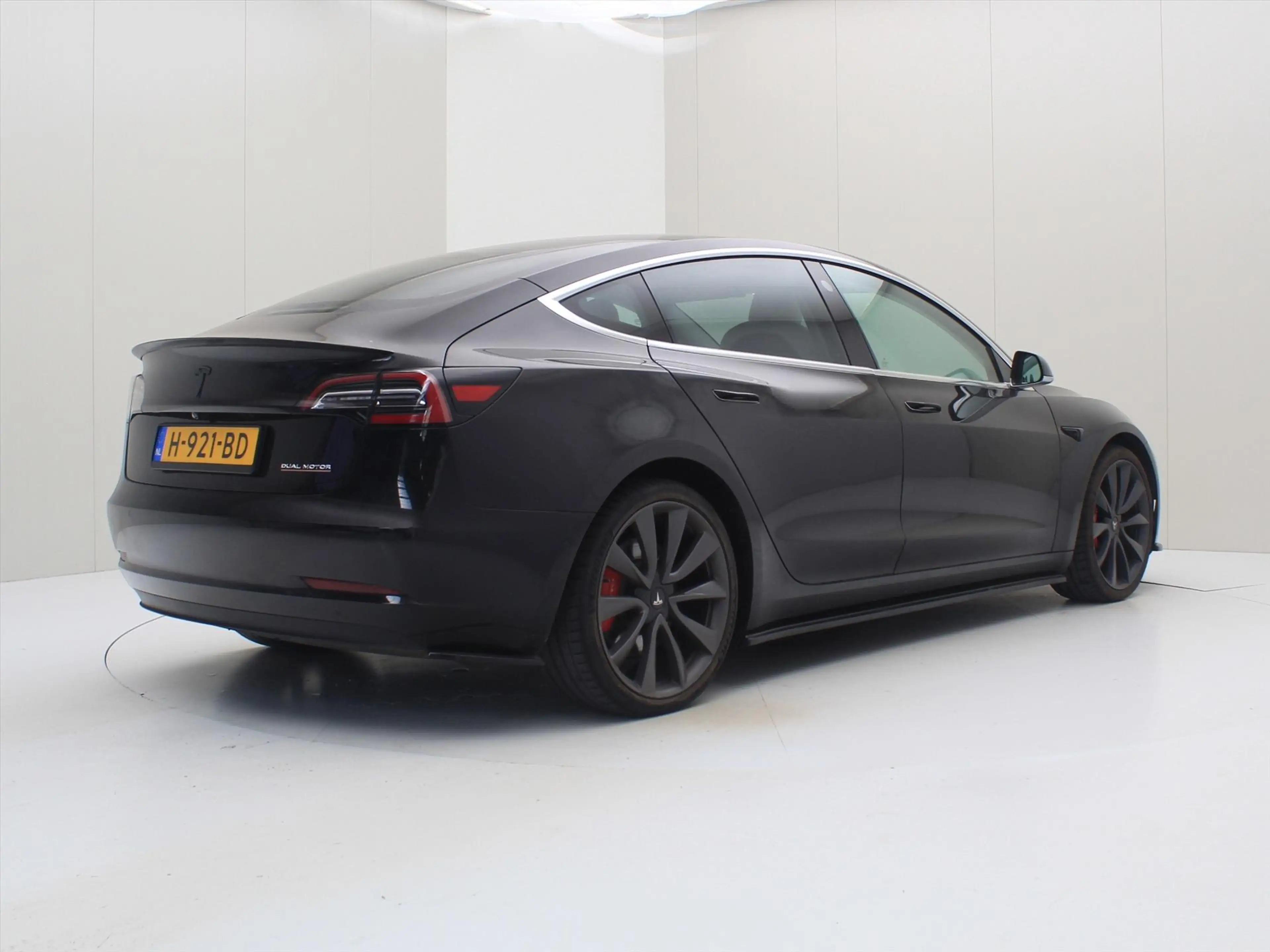 Tesla Model 3 Performance Dual Motor AWD 486pk 88.3% SoH [ WIT L — photo 3