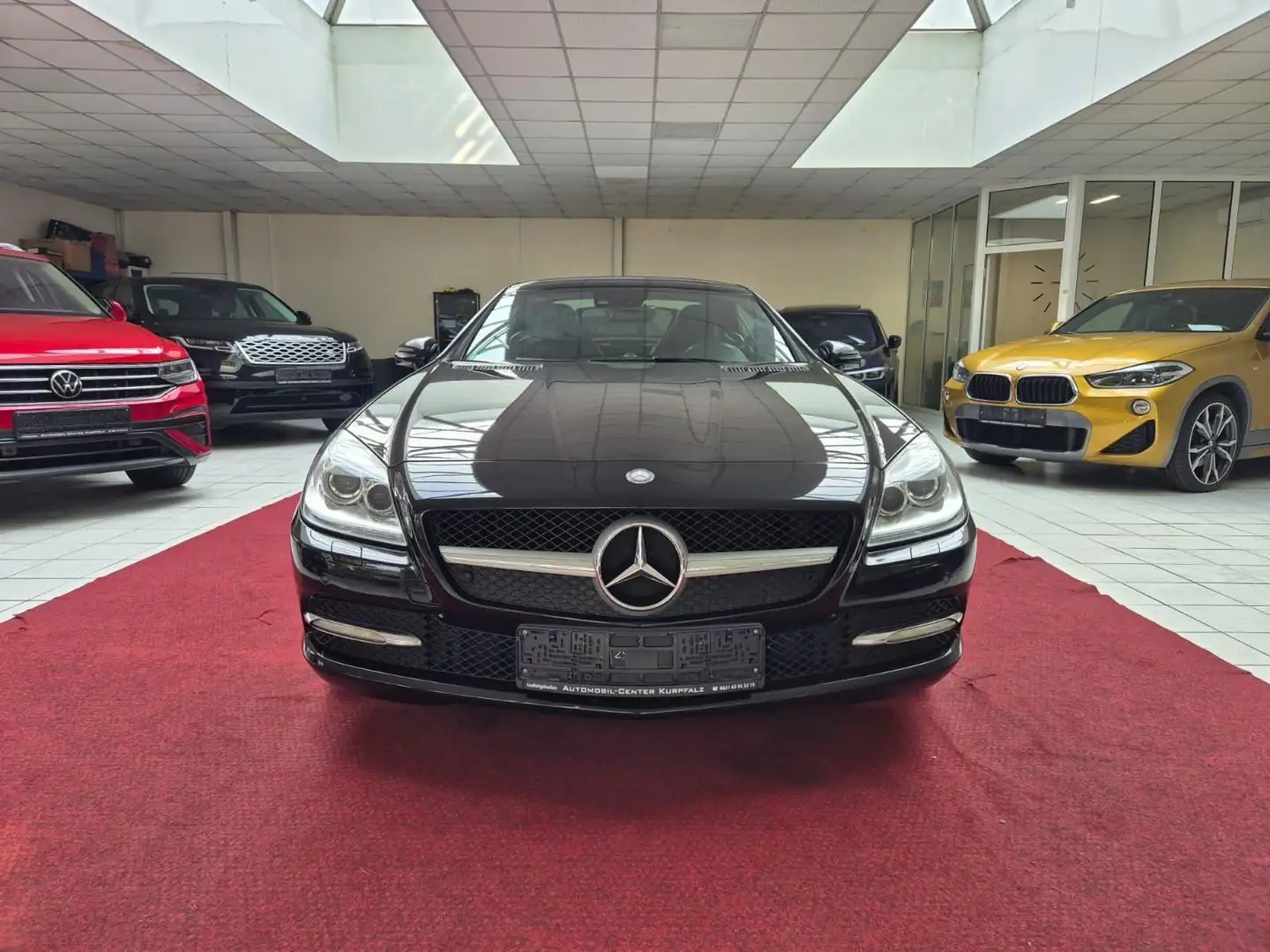 Mercedes-Benz SLK 250 COMAND+LEDER+PANO+H&K+XENON+AIRSCARF+SHZ Noir - 2