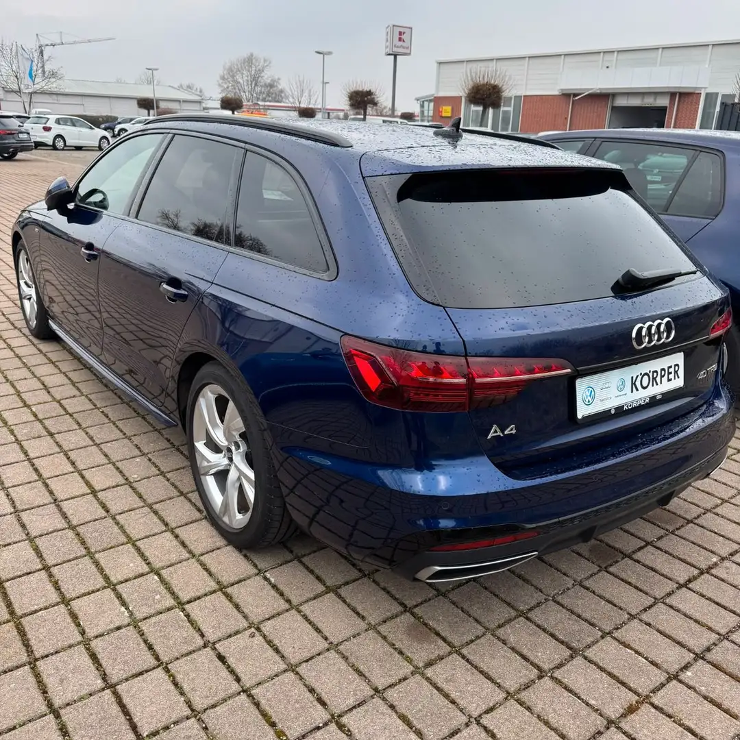 Audi A4 Avant 40 TFSI S line Blau - 2