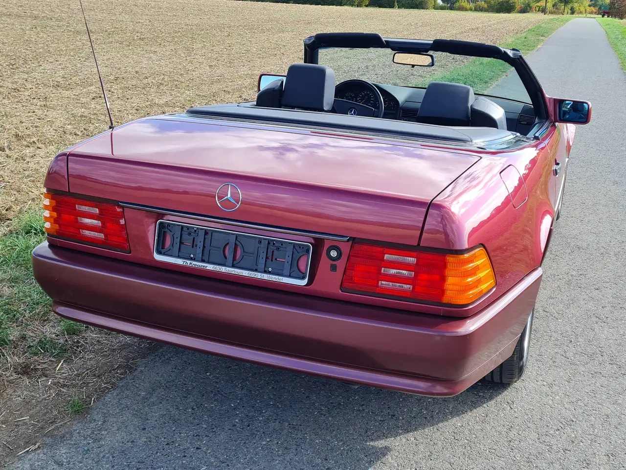 Mercedes-Benz SL 300 1.Hd., orig. 110.200 km, dt., Scheckheft, jahreswagenähnlicher Zustand, foto 6