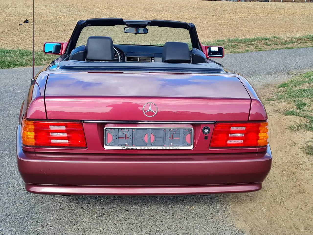 Mercedes-Benz SL 300 1.Hd., orig. 110.200 km, dt., Scheckheft, jahreswagenähnlicher Zustand, foto 4