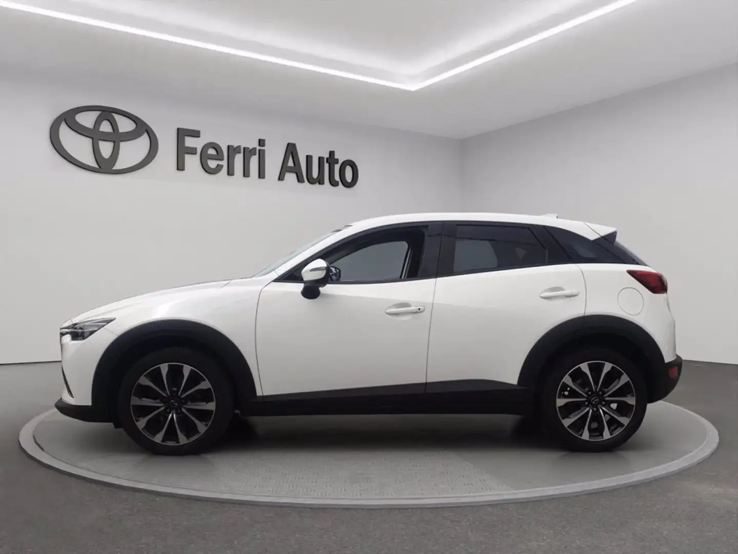 Mazda CX-3 1.8 executive 2wd 115cv my18 Білий - 2