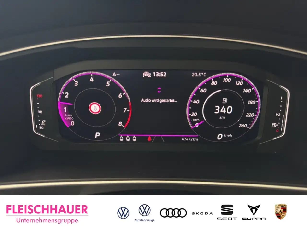 Volkswagen Tiguan R-Line 1.5 l TSI MATRIX+ACC+NAVI+RFK+DESIGN-BLACK 12