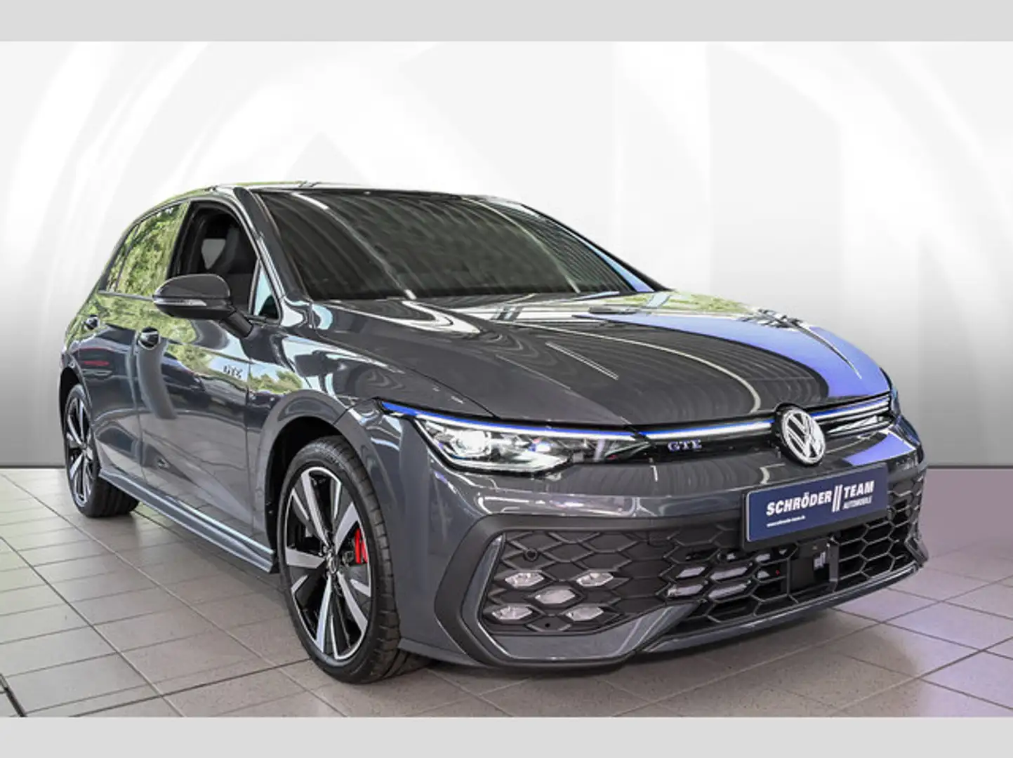 Volkswagen Golf GTE VIII 1.5 eHybrid DSG GTE Серый - 2