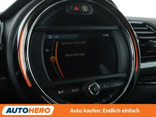 Mini Clubman view 21