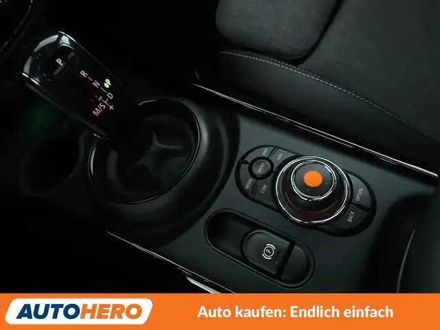 Mini Clubman view 23