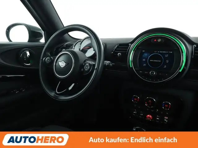 Mini Clubman view 13