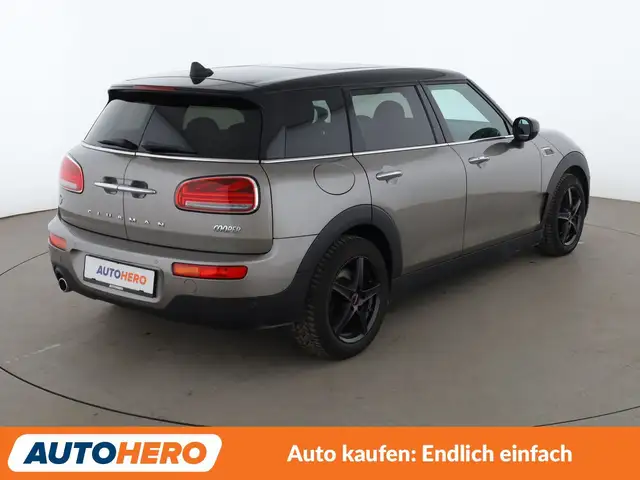 Mini Clubman view 6