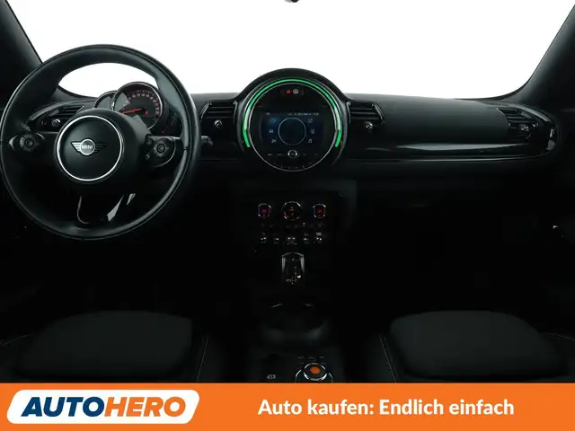 Mini Clubman view 12