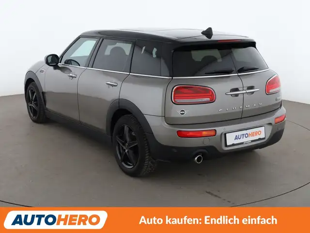 Mini Clubman view 4