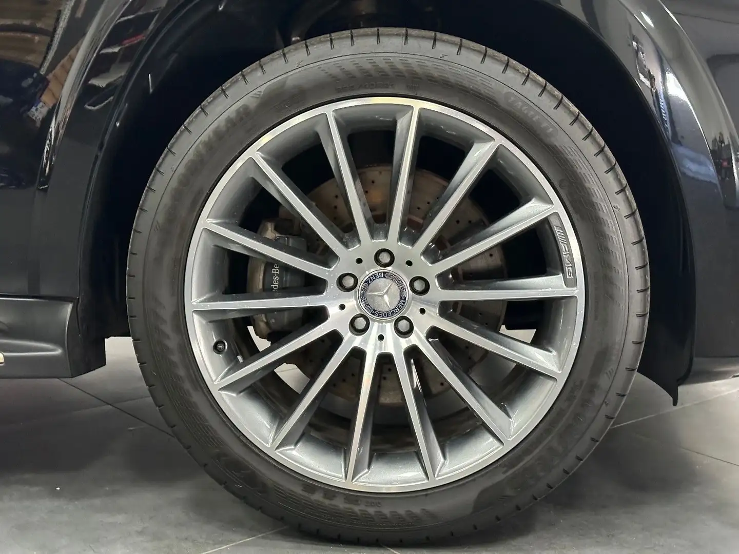Mercedes-Benz GLS 500 4Matic *DTR*PANO*AMG LINE*360°*H&K* Schwarz - 2