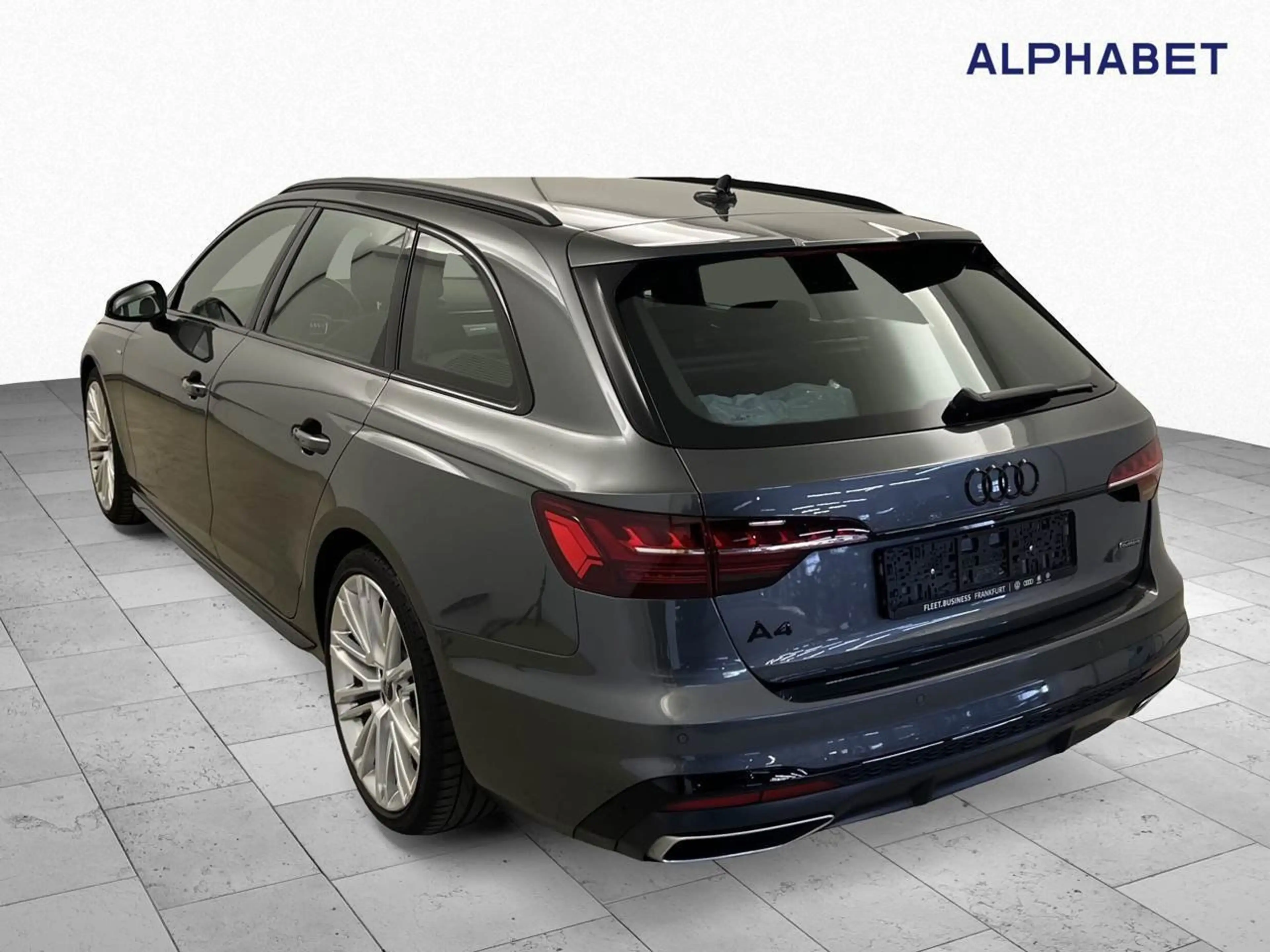 Audi A4 40 quattro 2.0 TFSI Avant S line B&O S Line — photo 8