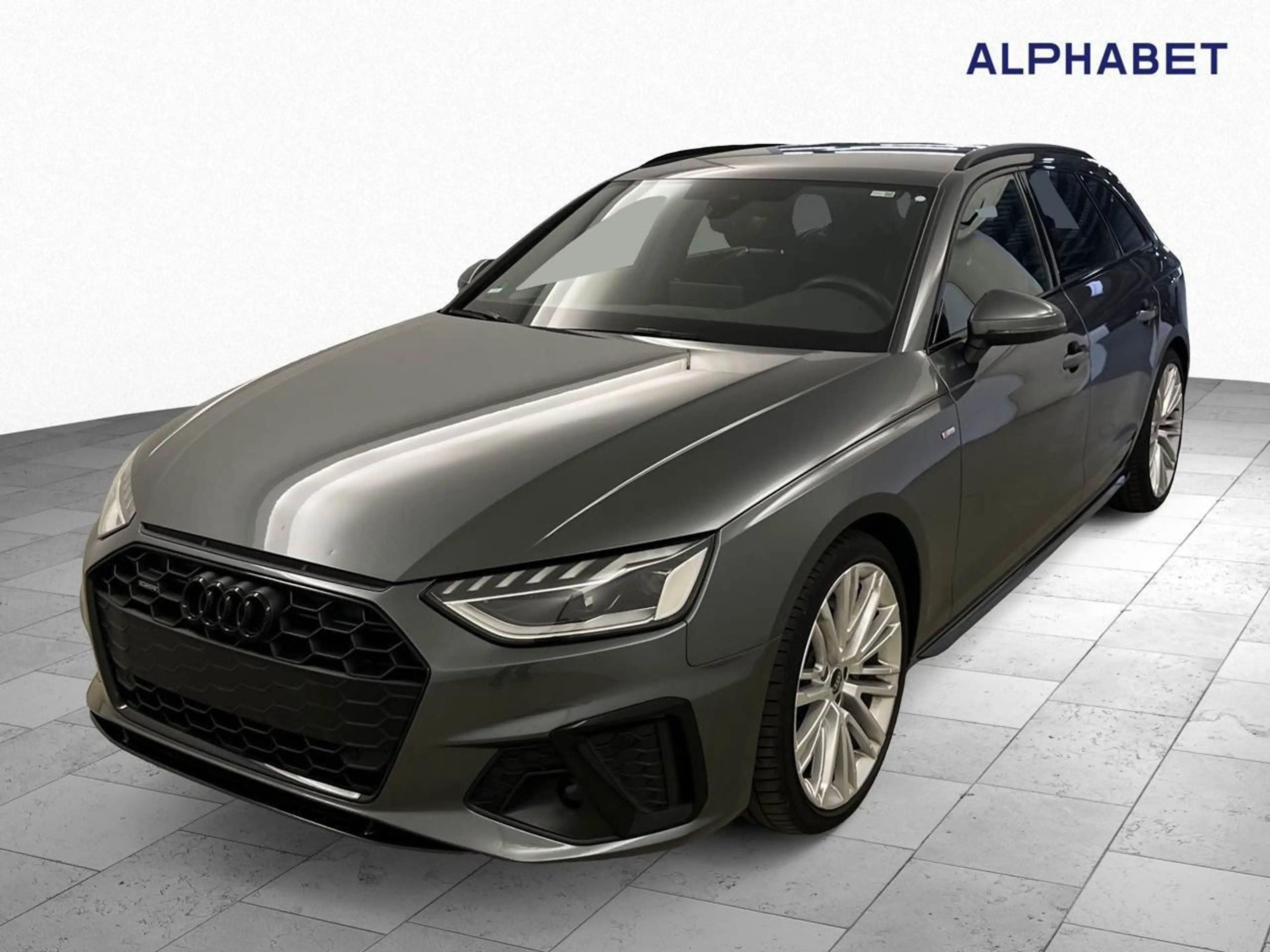 Audi A4 40 quattro 2.0 TFSI Avant S line B&O S Line — photo 2