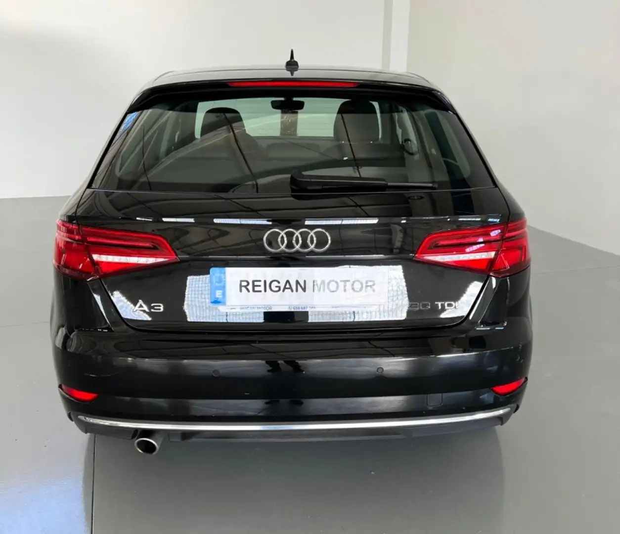 Audi A3 Sportback 30 TDI S tronic 85kW Negro - 2