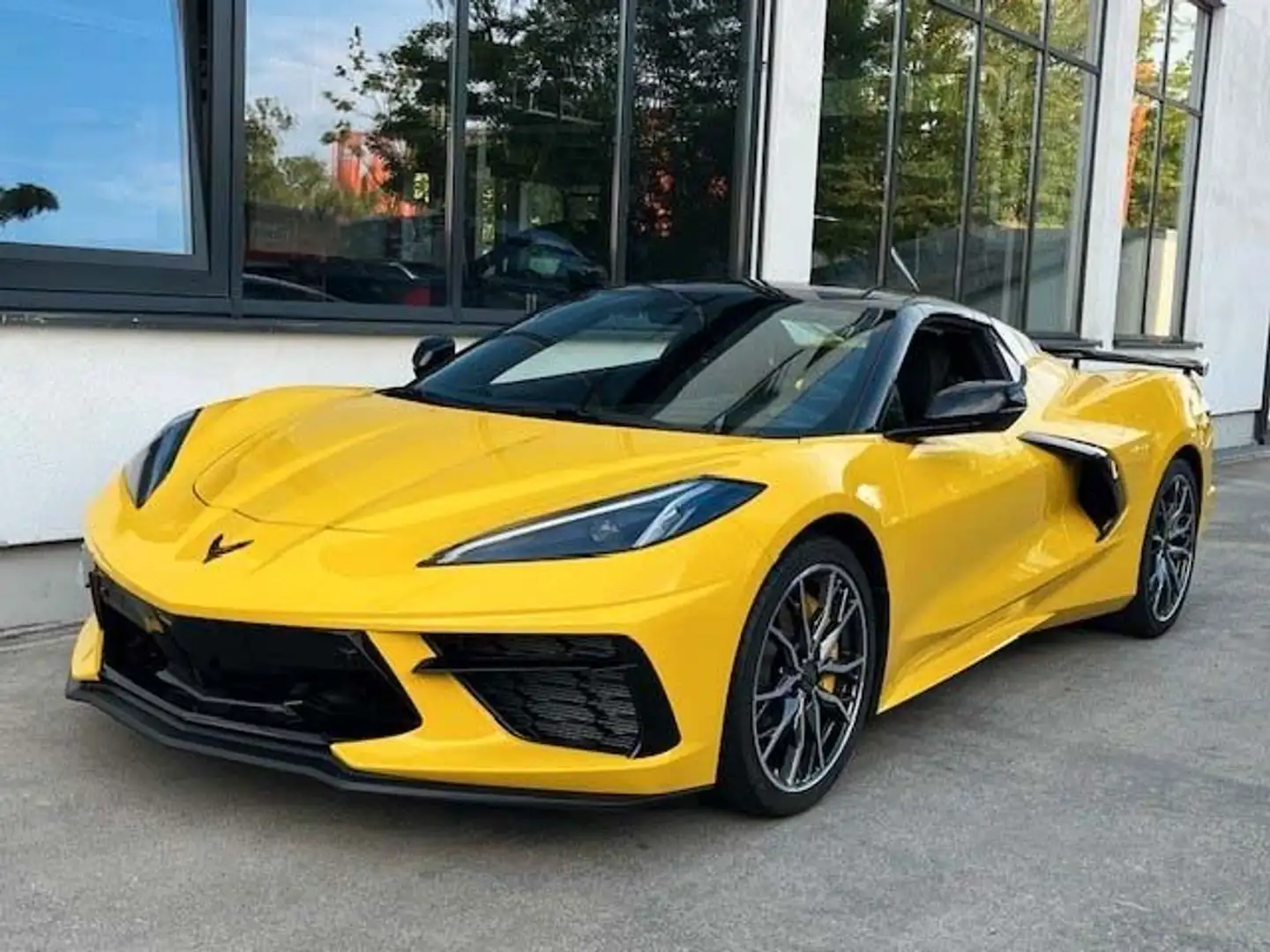 Corvette C8 Cabrio 3LT Europa MY 25 GEIGERCARS Galben - 1