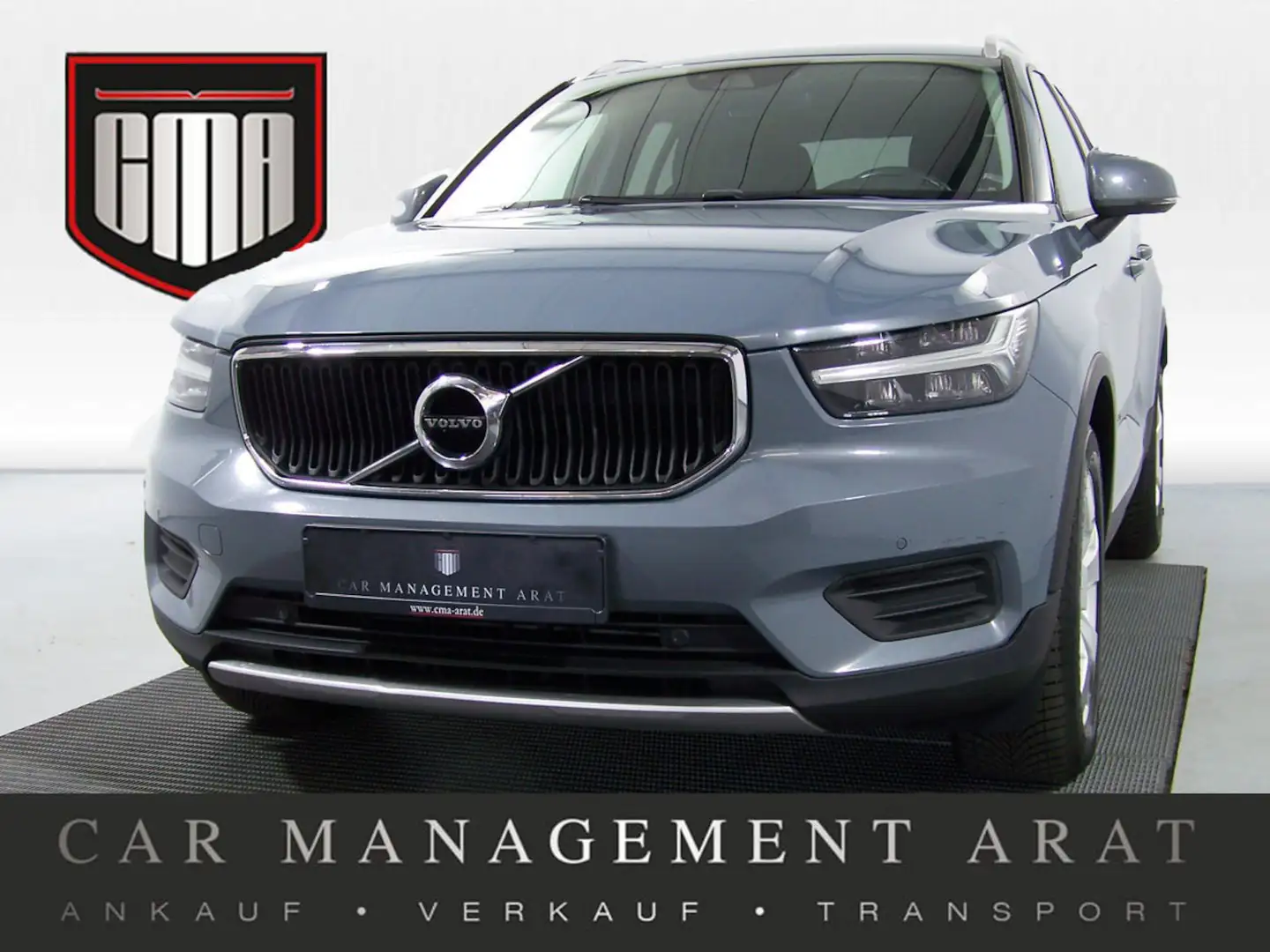 Volvo XC40 D3 Momentum Pro AUT 1.HAND+NAV+LED+SHZ+PDC Grau - 1