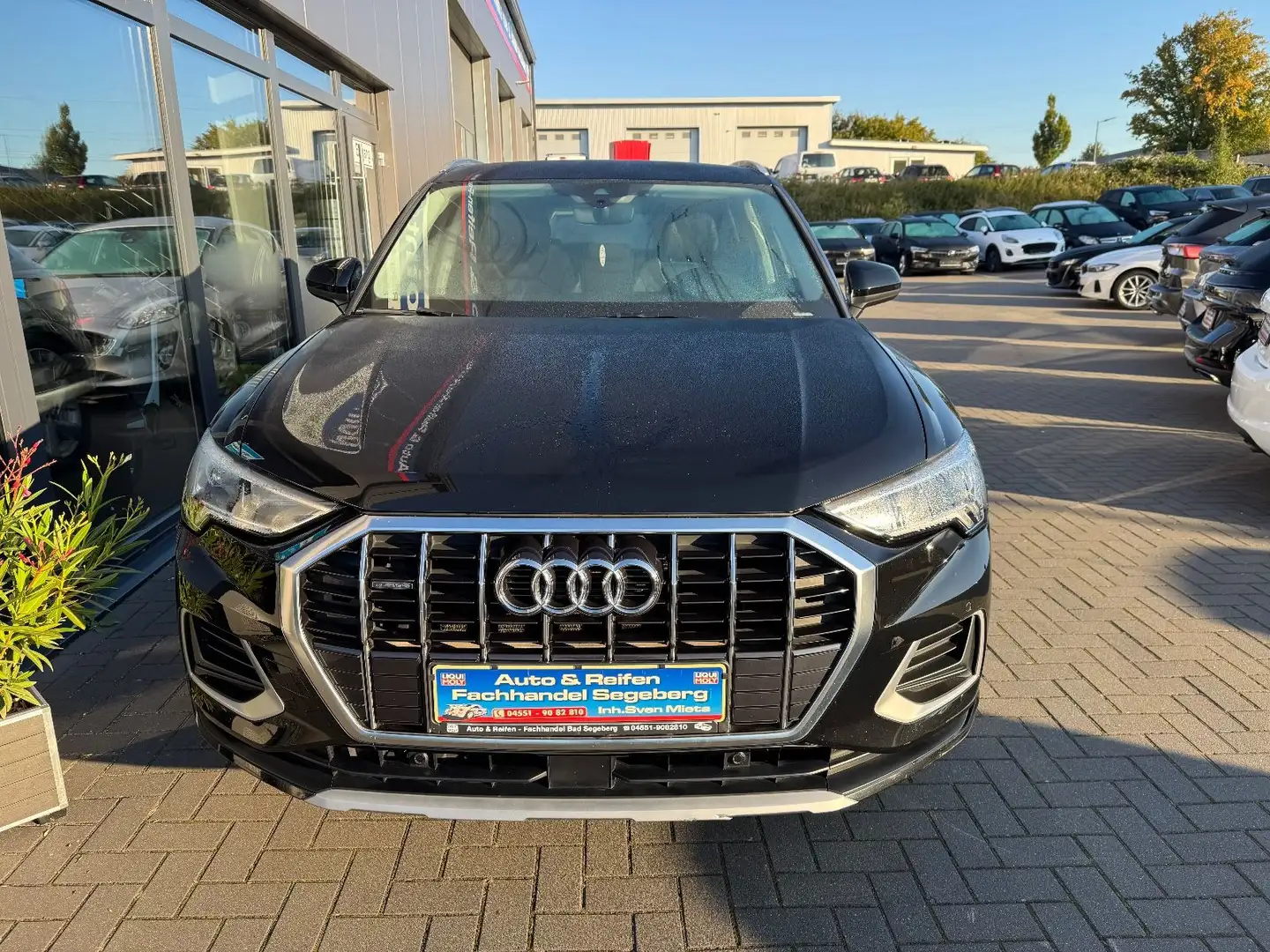 Audi Q3 40 TFSI quattro advanced S-Tronic*LED* Schwarz - 2