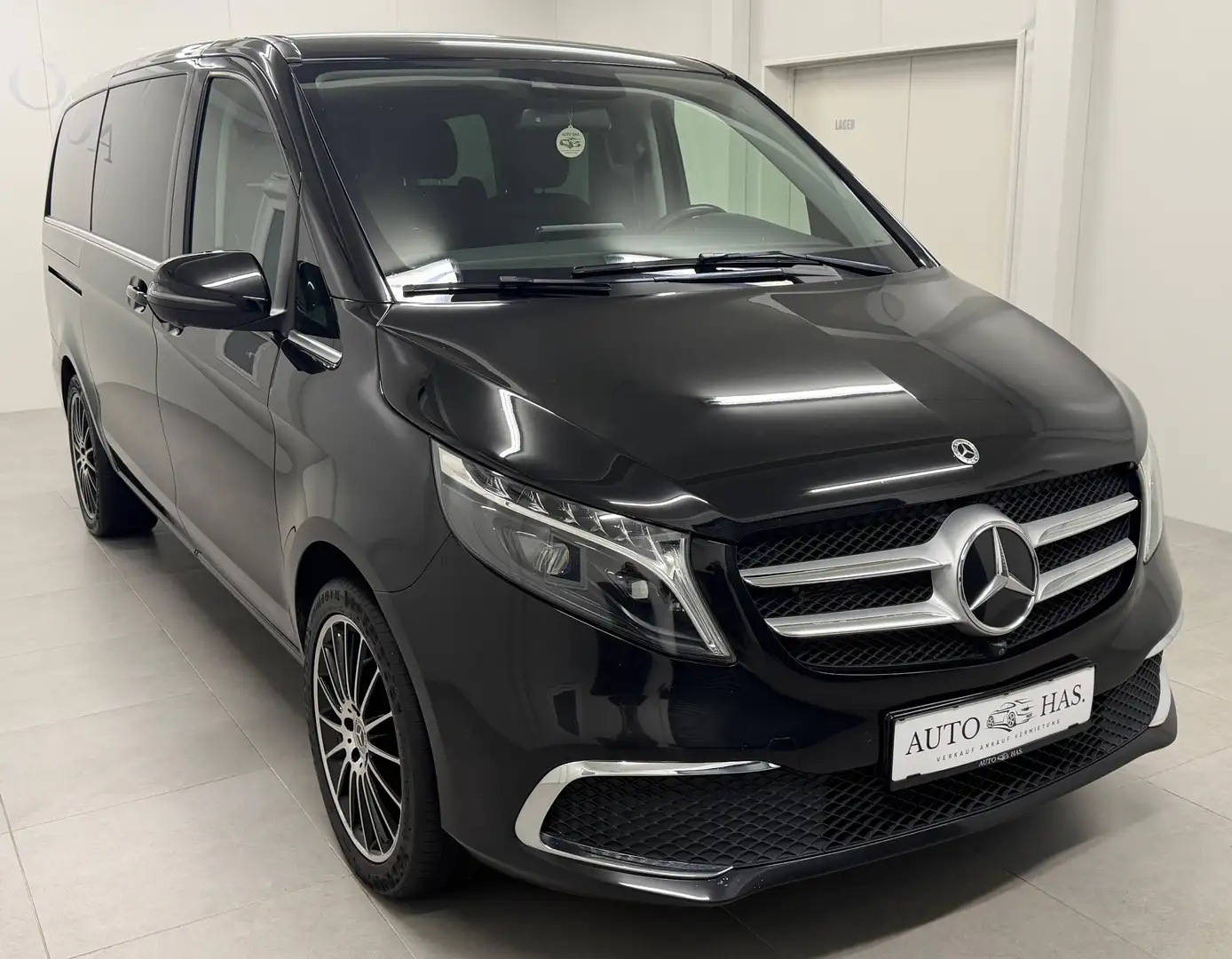 Mercedes-Benz V 300 V 300 d Avantgarde 4MATIC lang*AHK*8Fach*Burmester*ACC* Schwarz - 1