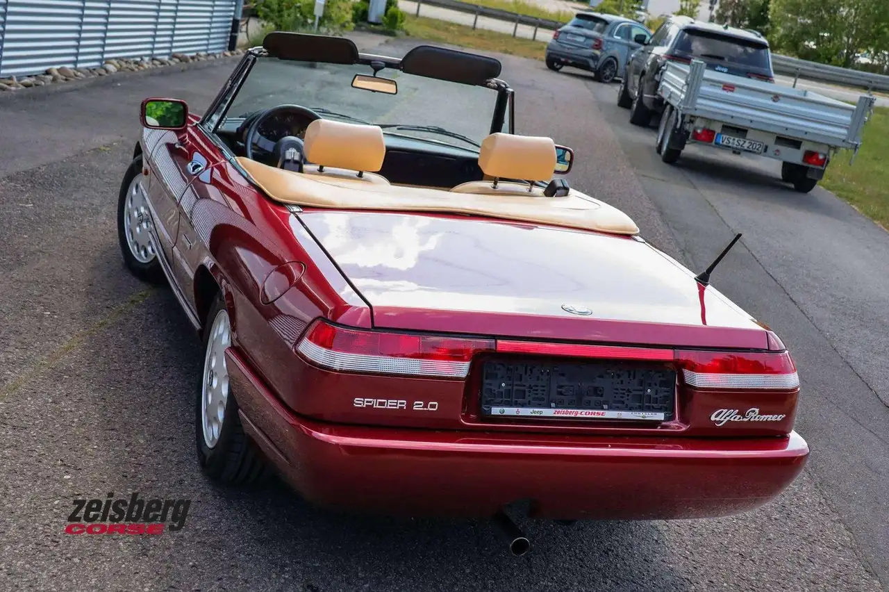 Alfa Romeo Spider 2.0 TRAUMZUSTAND Orig 42000Km, foto 6