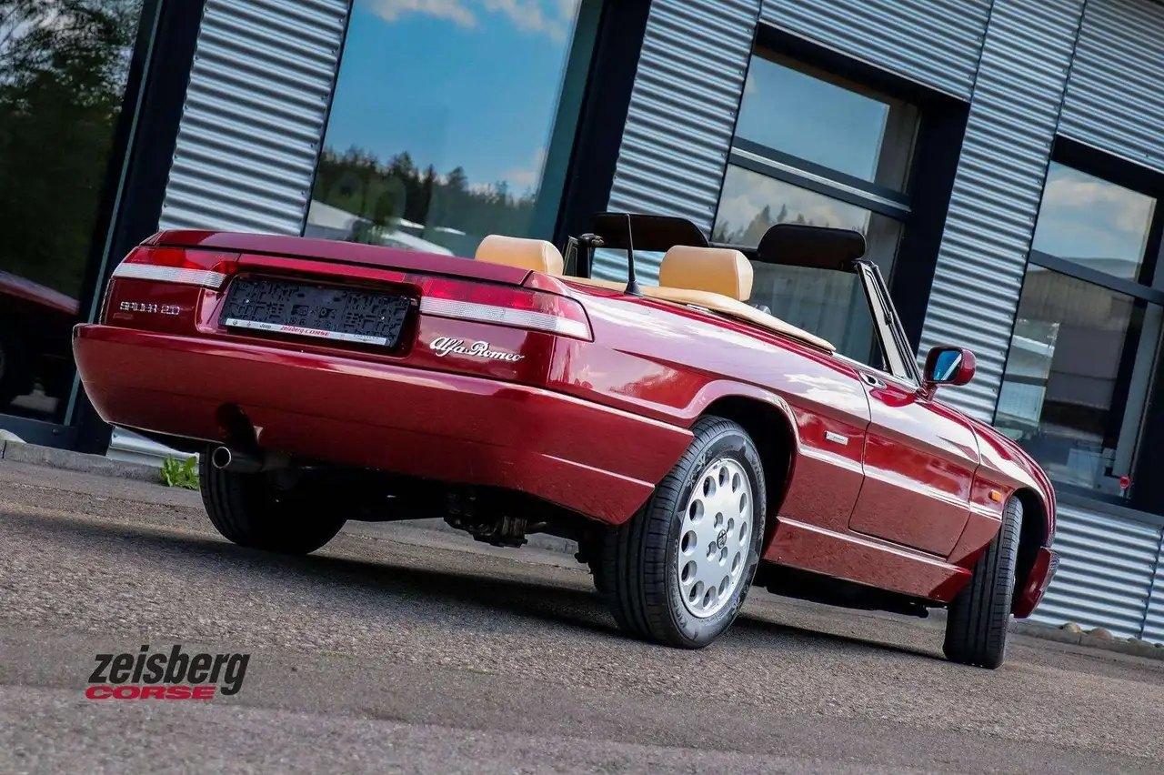 Alfa Romeo Spider 2.0 TRAUMZUSTAND Orig 42000Km, foto 5