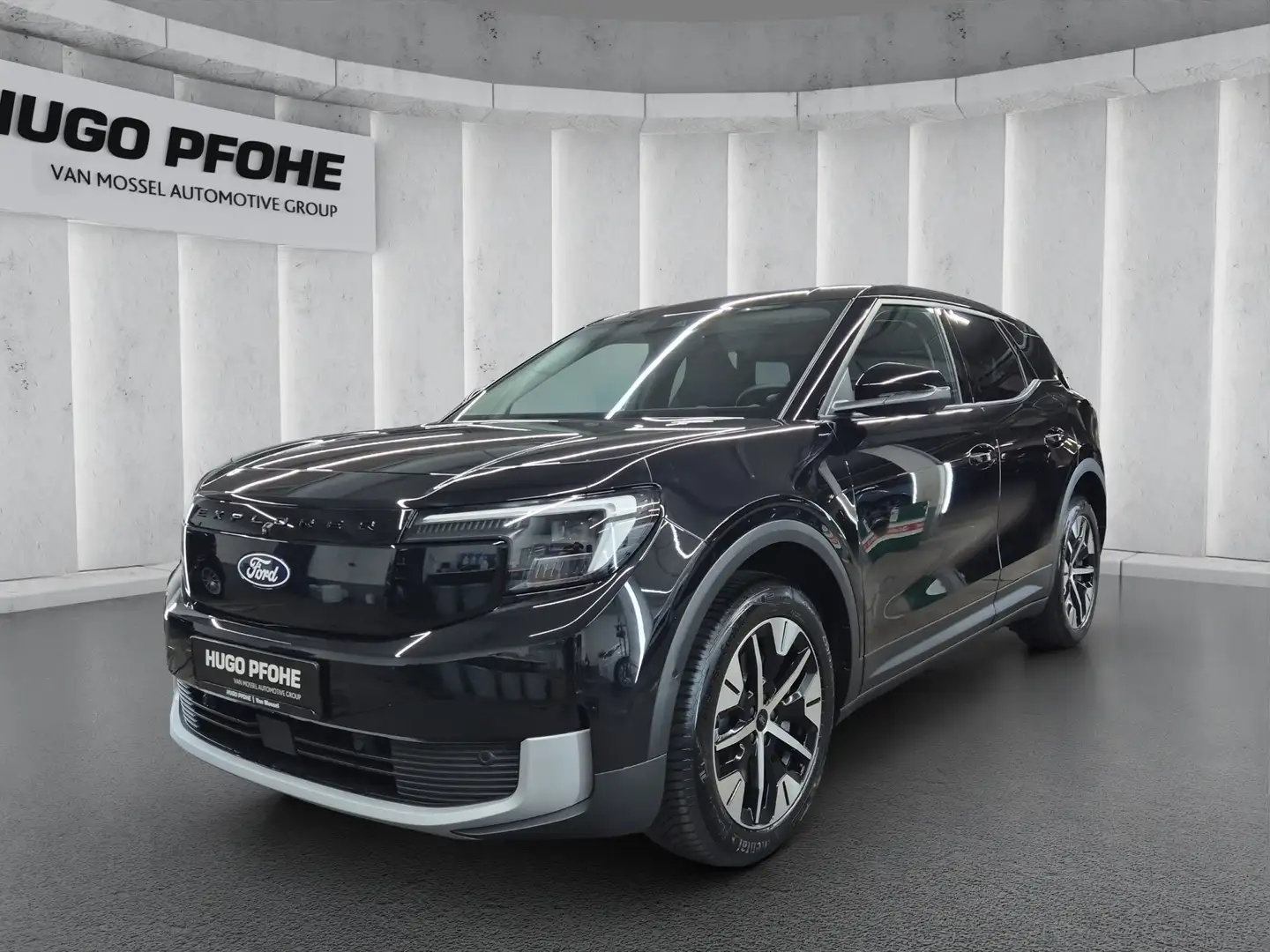 Ford Explorer Select Extended Range 77kWh RWD Sports Utility Veh Schwarz - 1