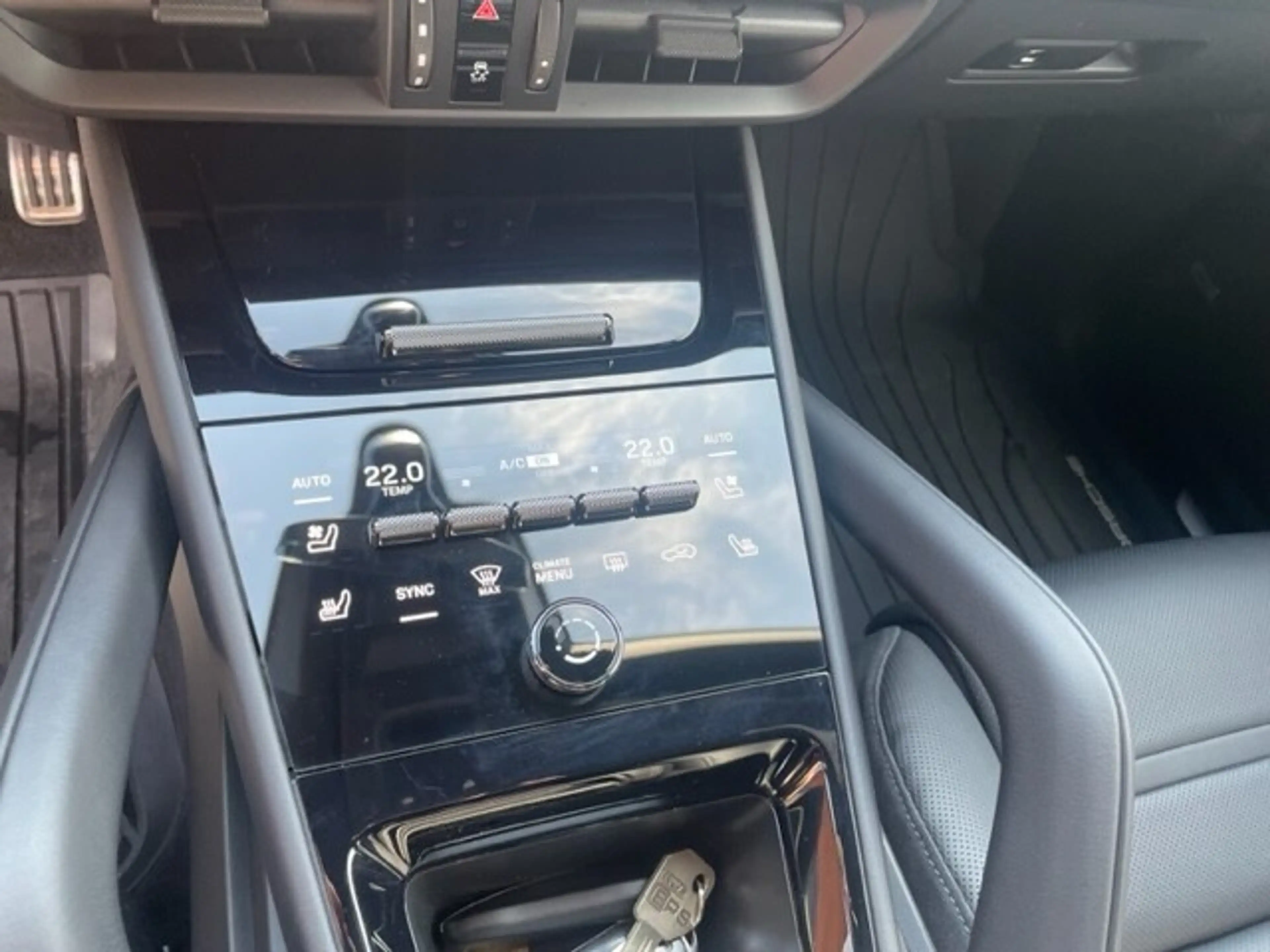 Porsche Cayenne Coupe E-Hybrid E-Hybrid (EURO 6d) — photo 13