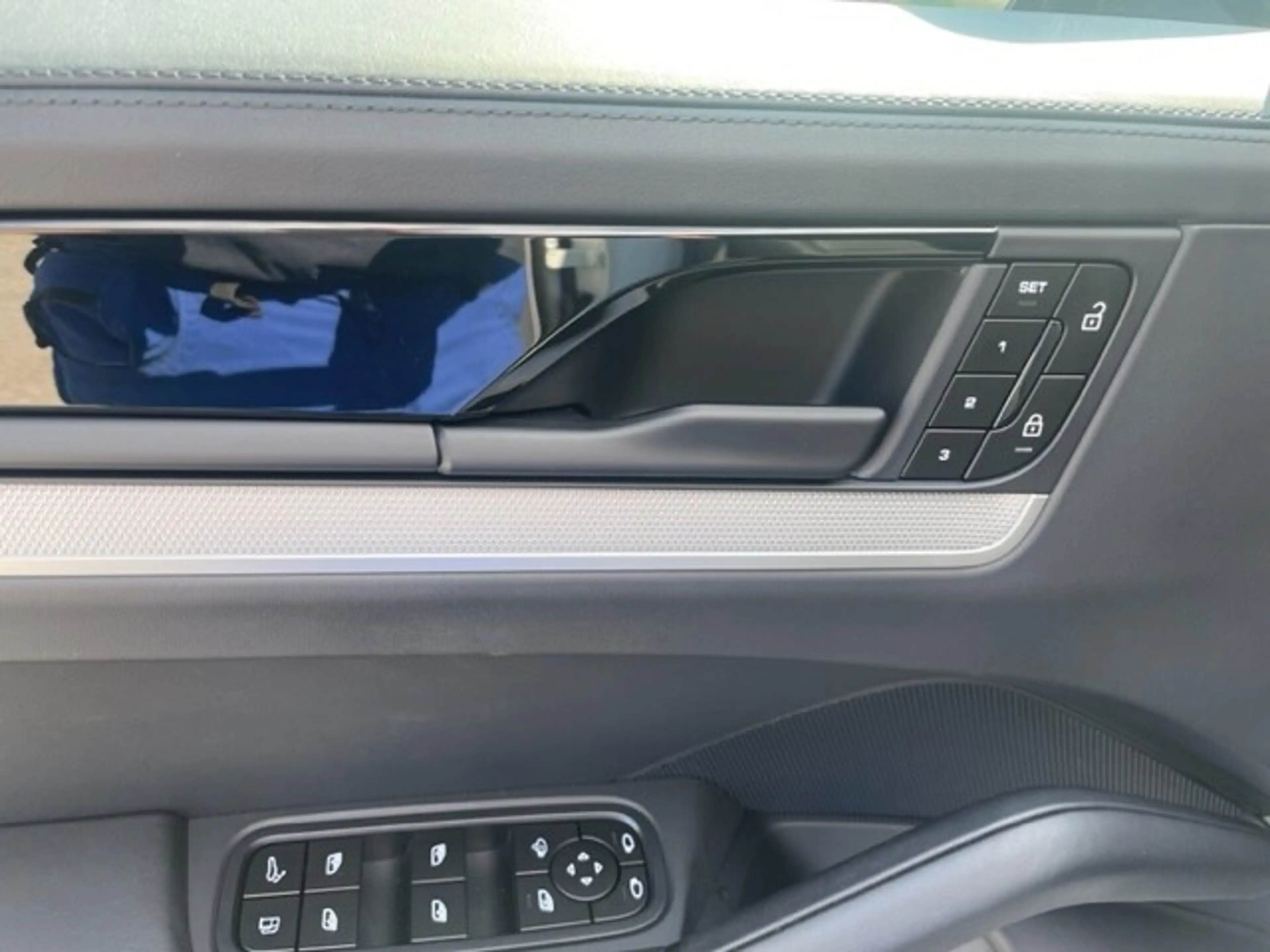 Porsche Cayenne Coupe E-Hybrid E-Hybrid (EURO 6d) — photo 12