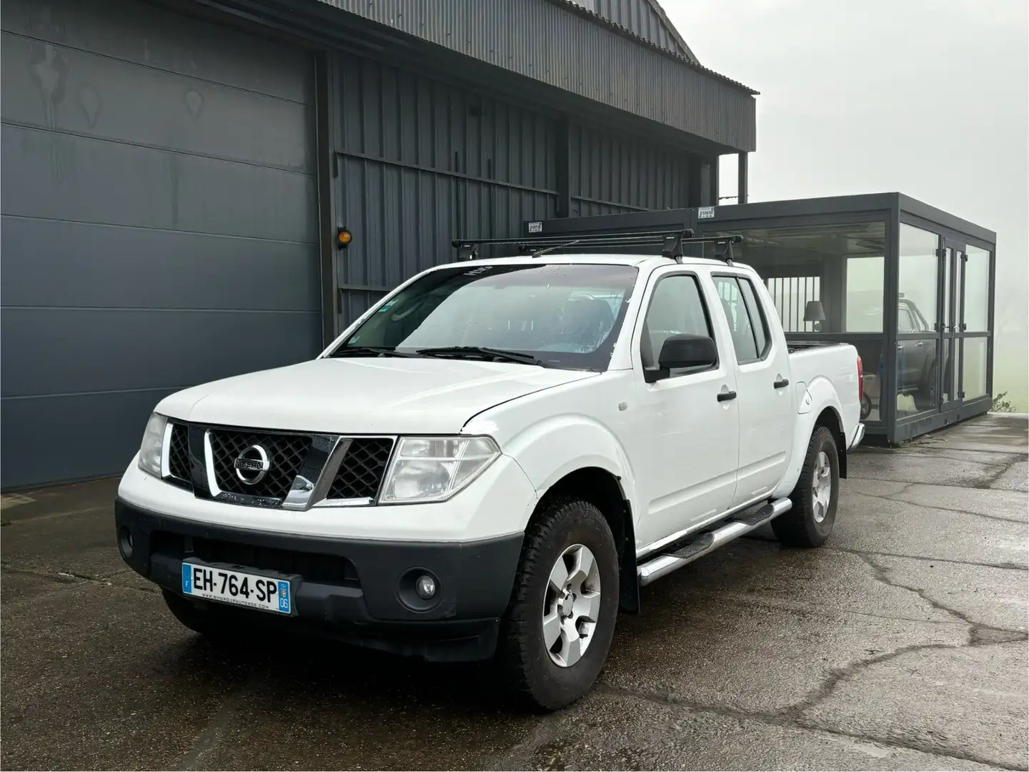 Nissan Navara 2.5 dCi 171 ch Double Cab XE Blanco - 2