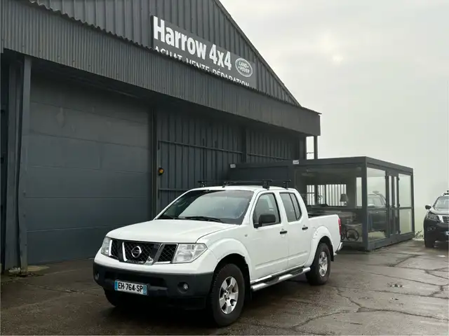 Nissan Navara 2.5 dCi 171 ch Double Cab XE