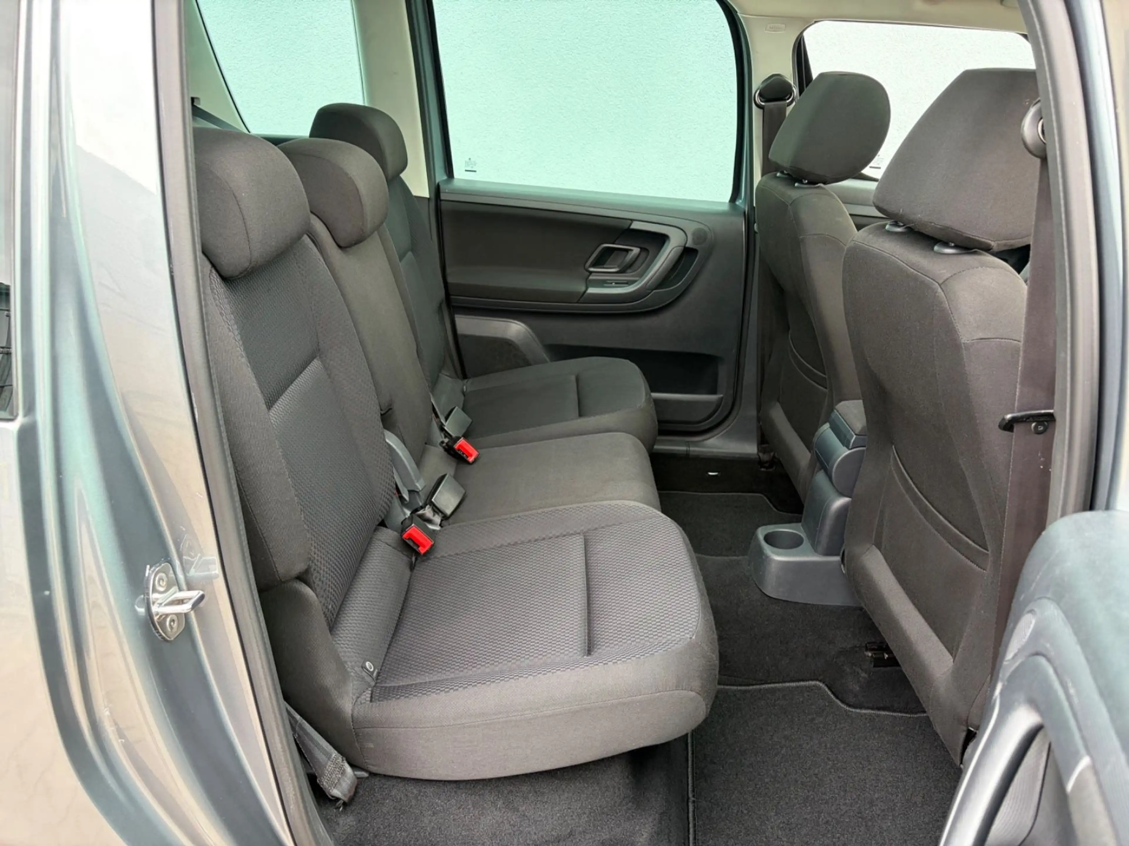 Skoda Roomster 1,2TSI°°KLIMAAUTO°°PANORAMA°°TEMPOMAT°° — photo 14