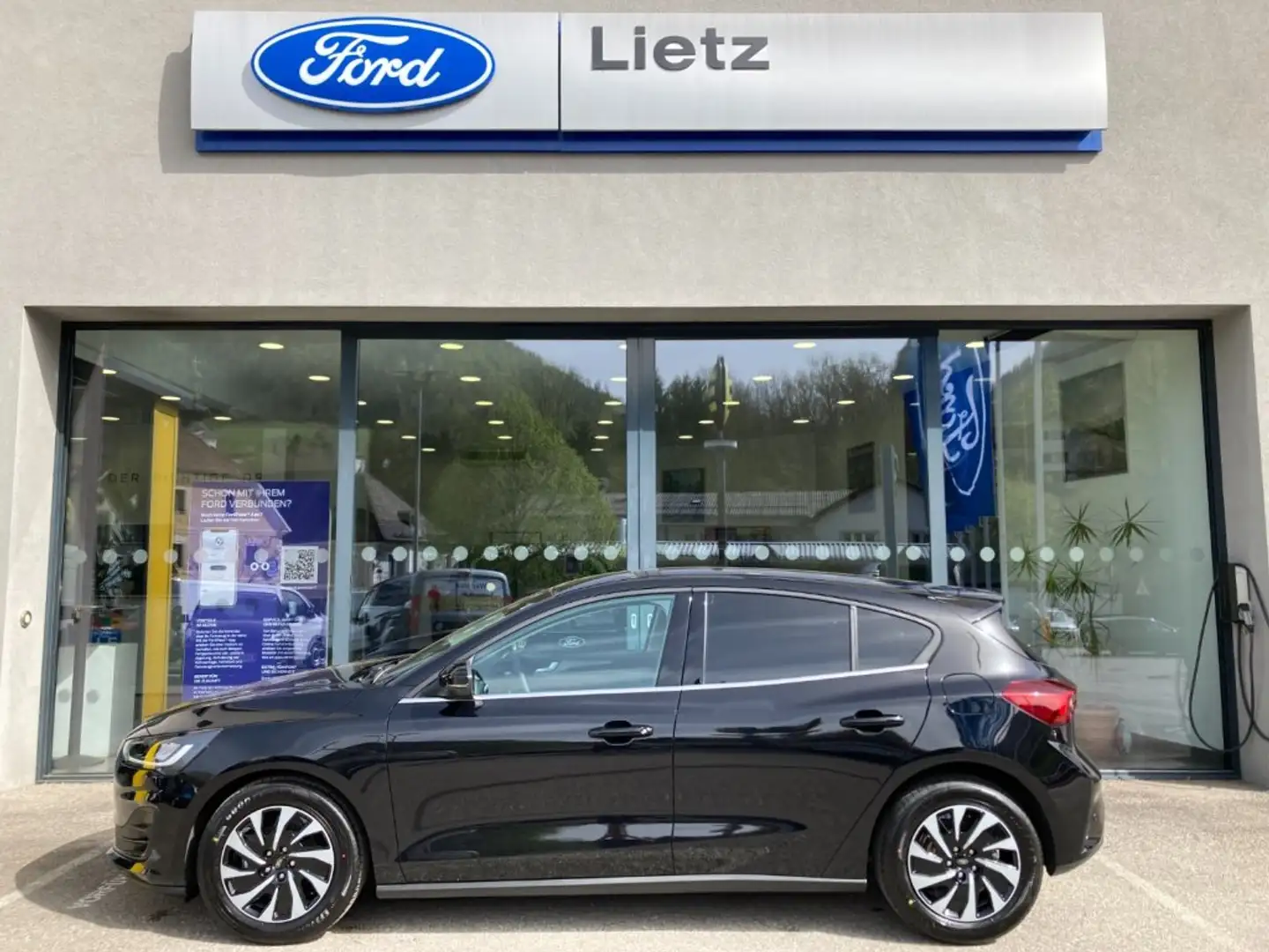 Ford Focus Titanium Edition 1,0EcoBoost MHEV Negro - 1