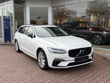 T6 AWD Plus Dark Auto