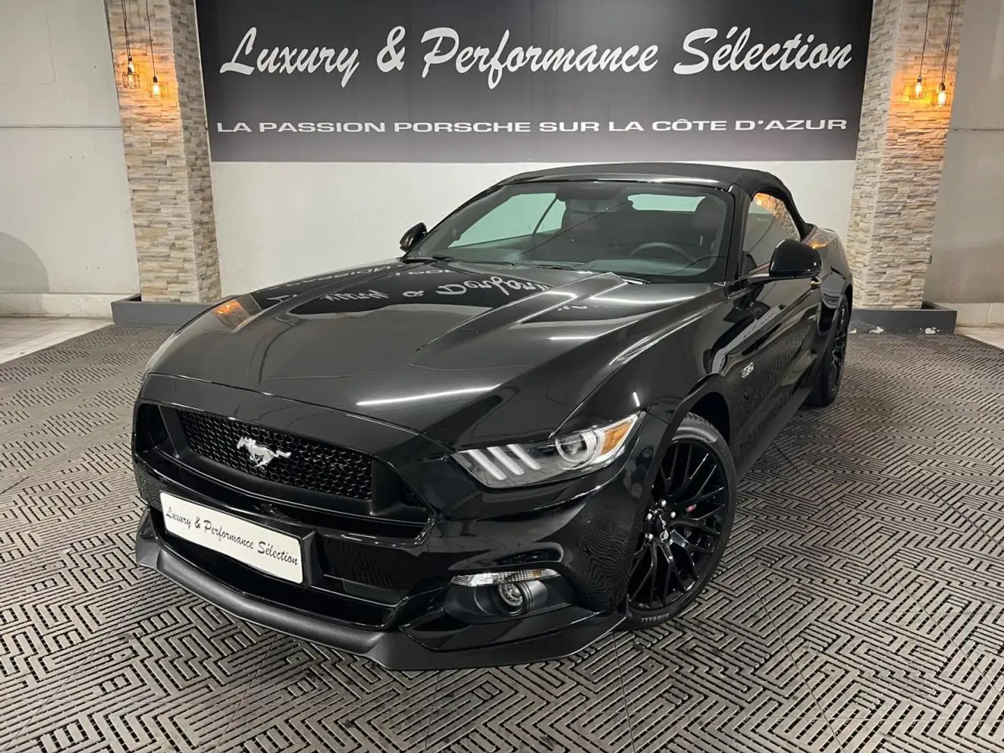 Ford Mustang CABRIOLET 5.0 V8 421ch BVA GT PREMUIM - 22000km -  Noir - 2
