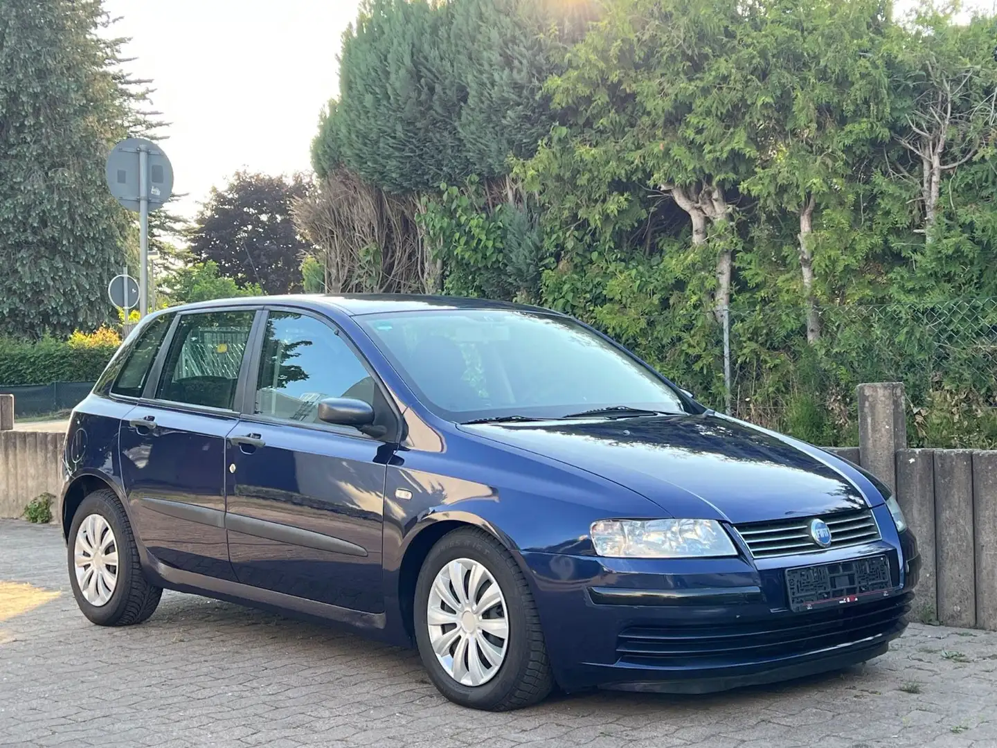 Fiat Stilo 1.6 Klima Tempomat TÜV Neu Blauw - 1