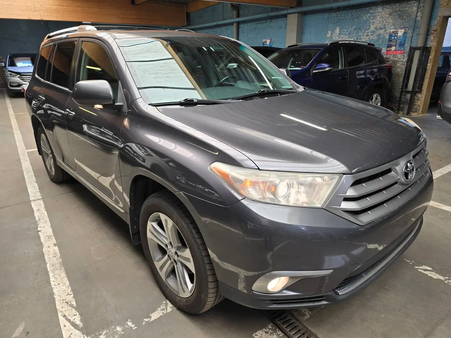 Toyota Highlander 3.500 4WD . EXPORT OUT OF EUROPE Gris - 1