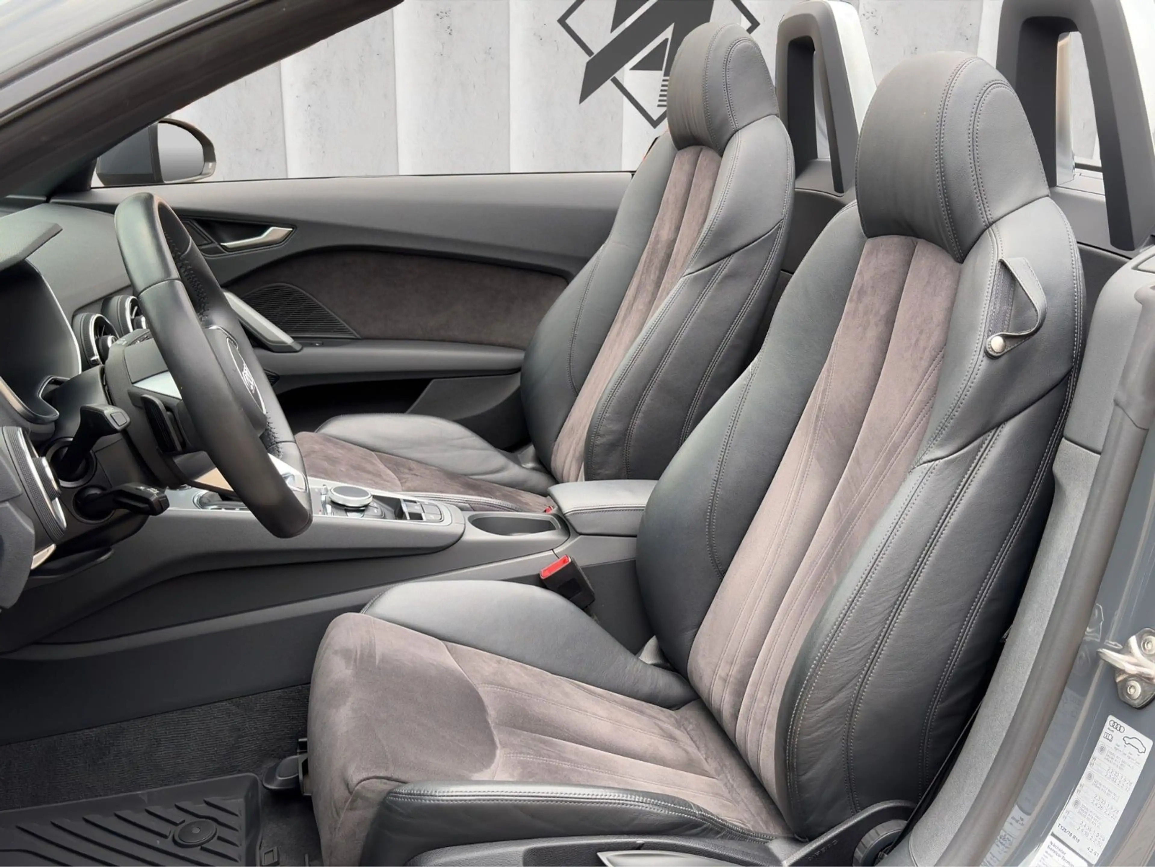 Audi TT Roadster S-line*Bang & Olufsen*Alcantara*19"* — photo 13