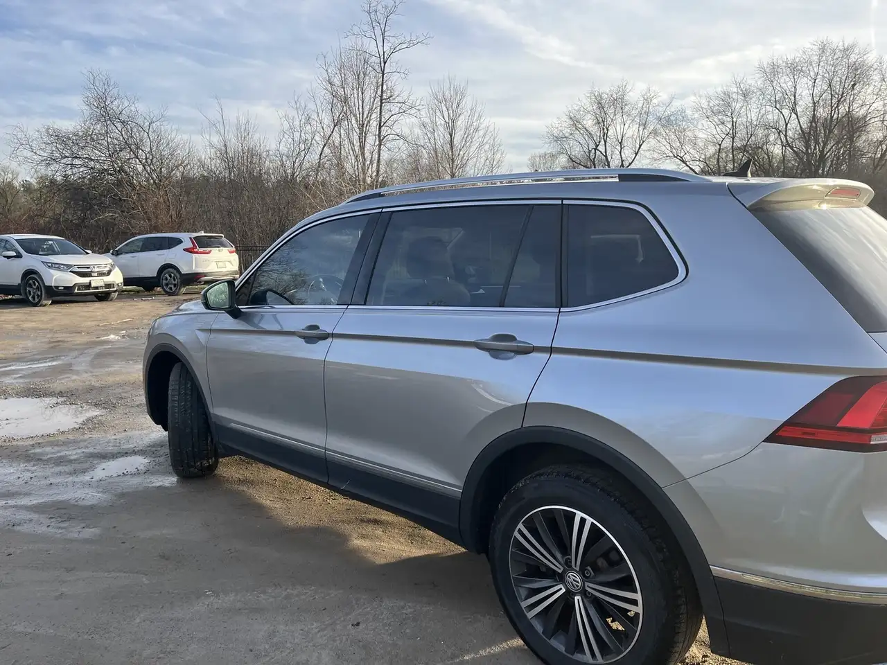 Volkswagen Tiguan снимка Volkswagen Tiguan