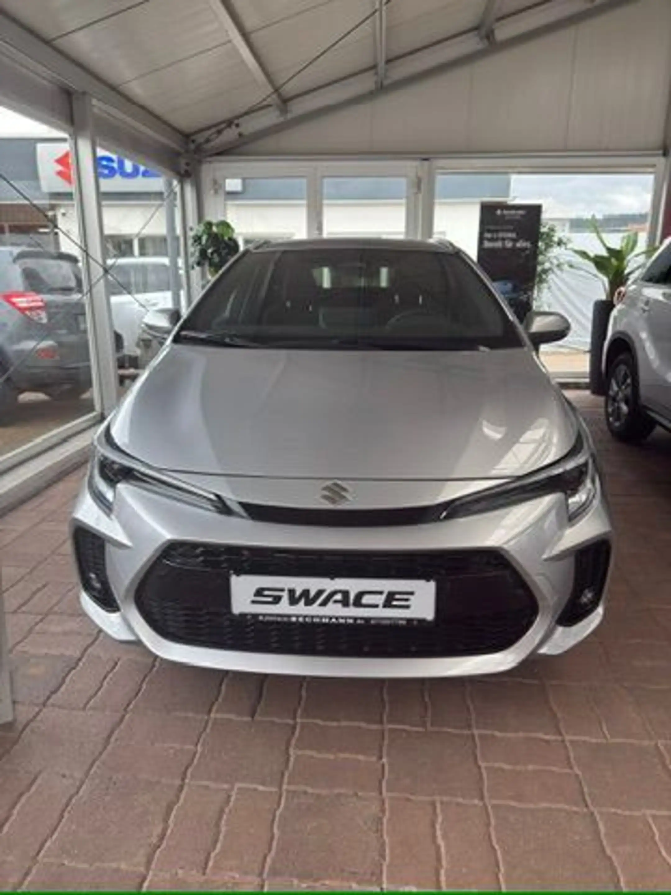 Suzuki Swace 1.8 Hybrid Comfort+ — photo 2