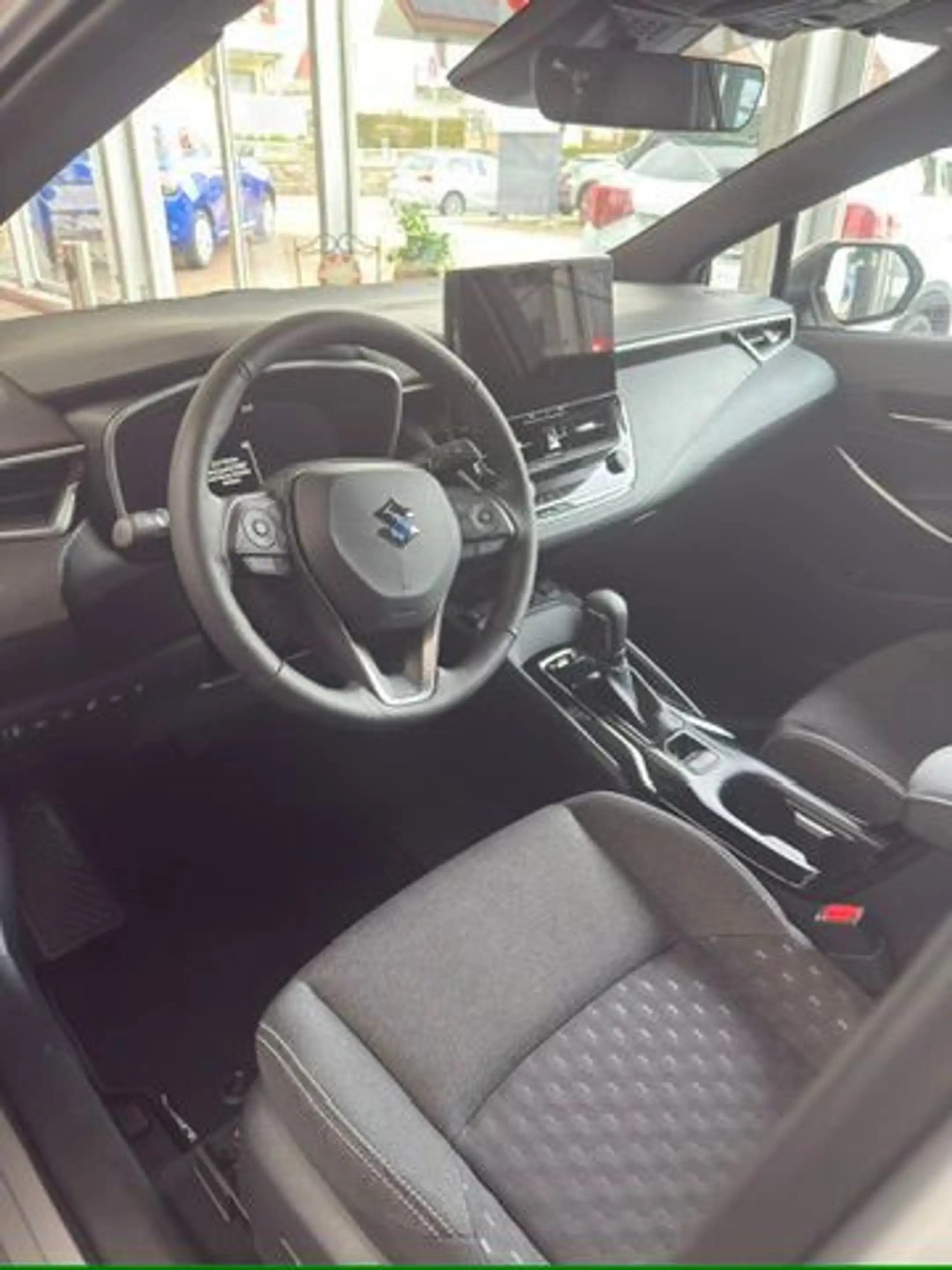 Suzuki Swace 1.8 Hybrid Comfort+ — photo 6