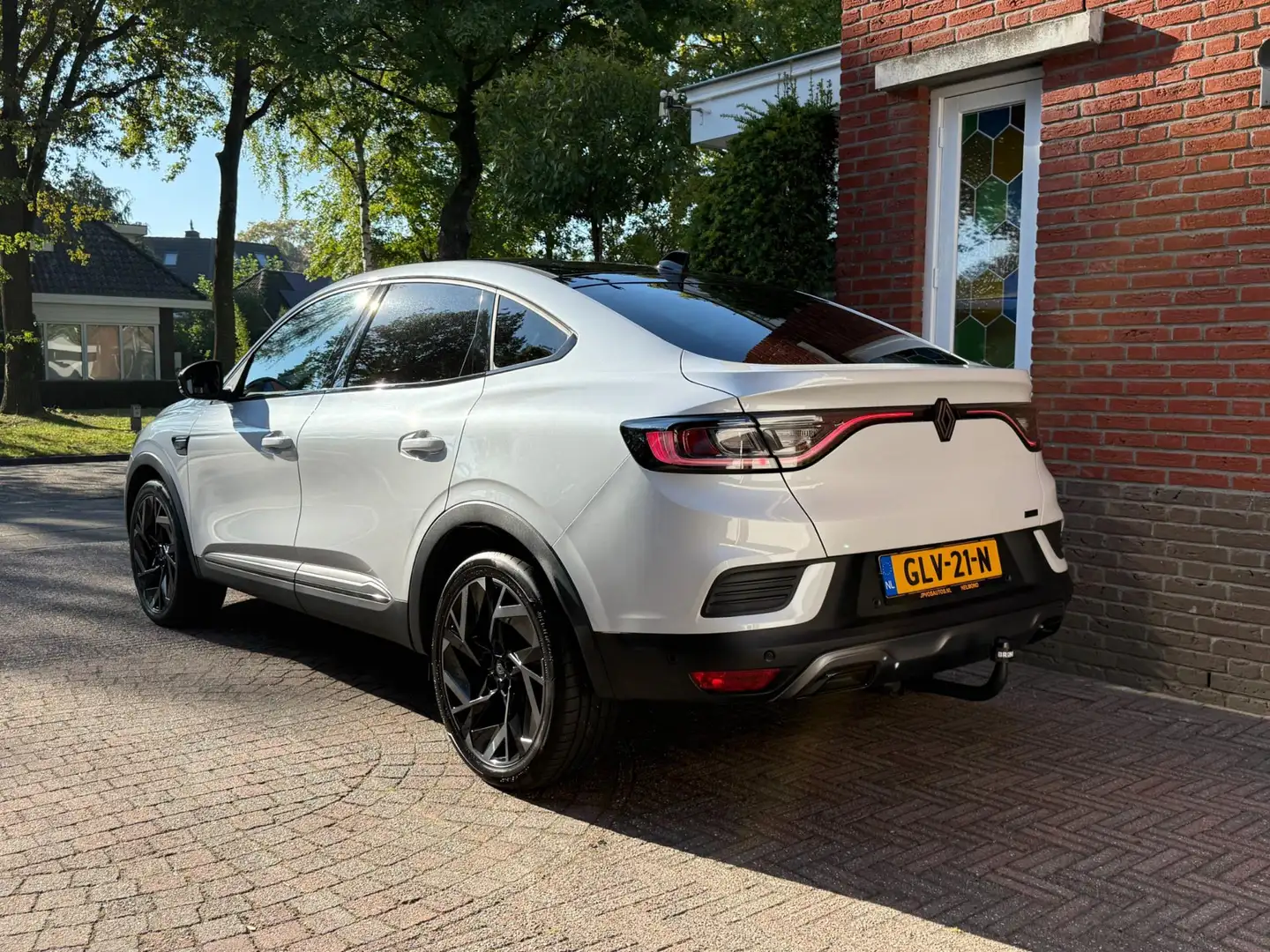 Renault Arkana 1.6 E-Tech Full Hybrid 145 Esprit Alpine Full Opti Wit - 2