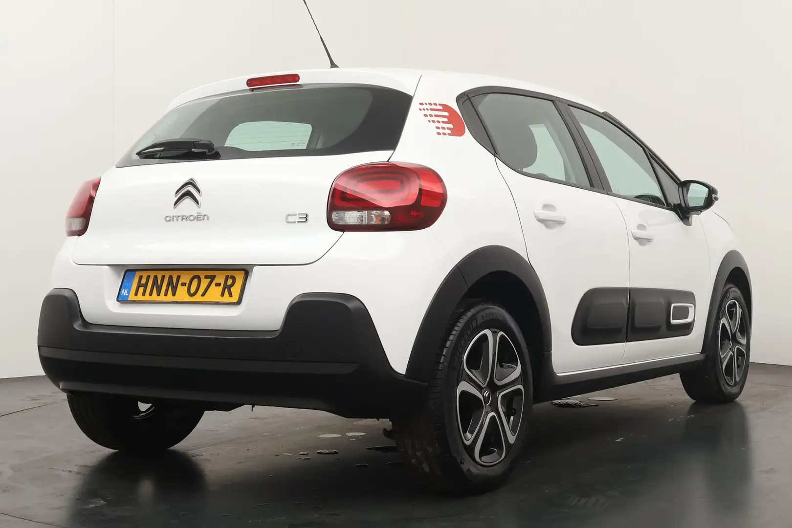 Citroen C3 1.2 82pk Plus | Navigatie via App | Cruise Control Wit - 2