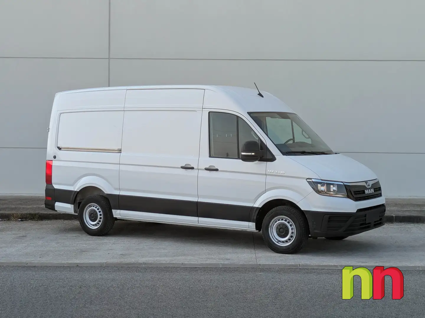 MAN TGE L3H2 FG35 AUTO 2.0TDi 140cv + APERTURA DE PUER Blanco - 2