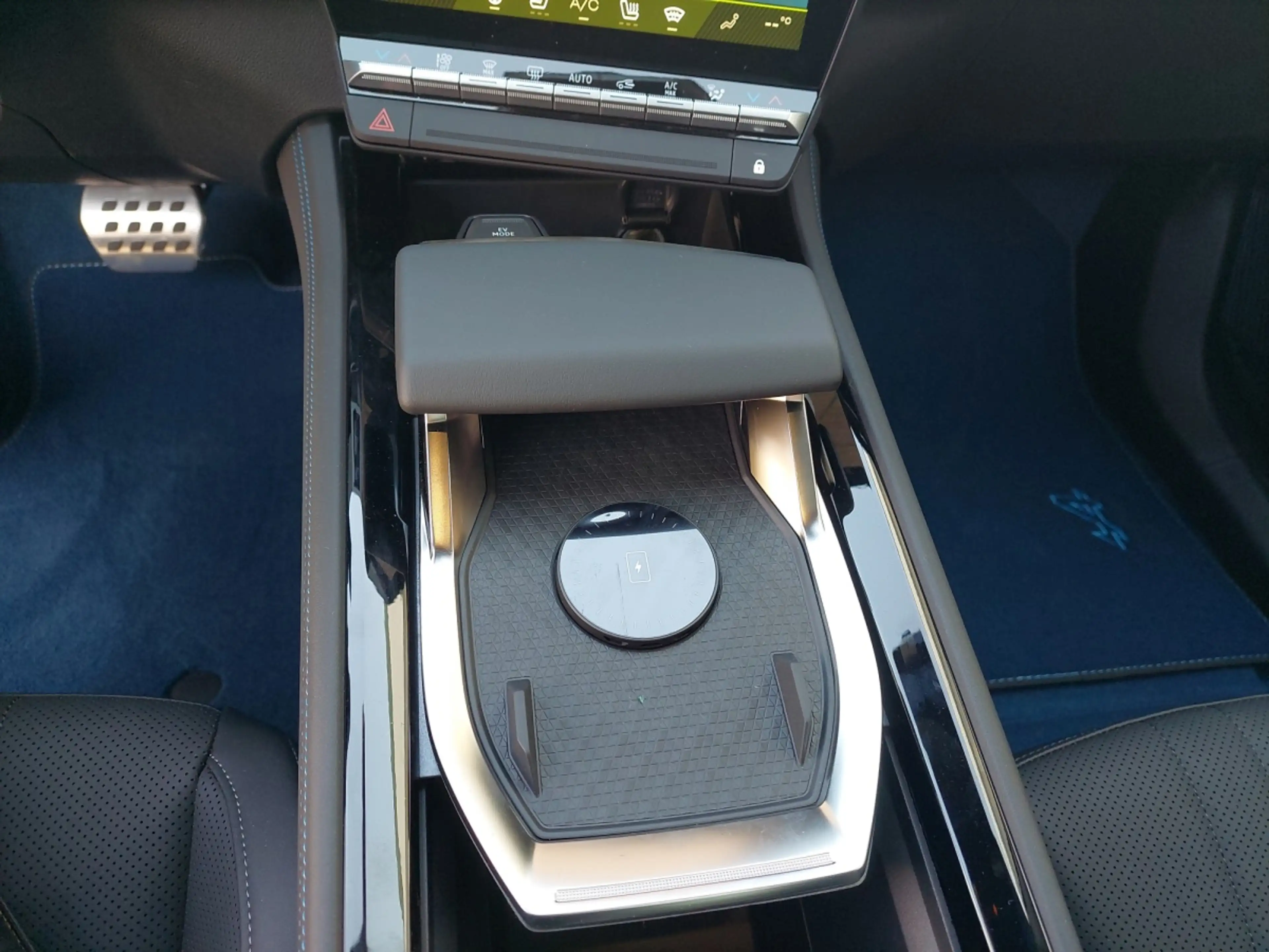 Renault Rafale RAFALE Atelier Alpine Hyper Hybrid E-Tech 4x4 300 — photo 9