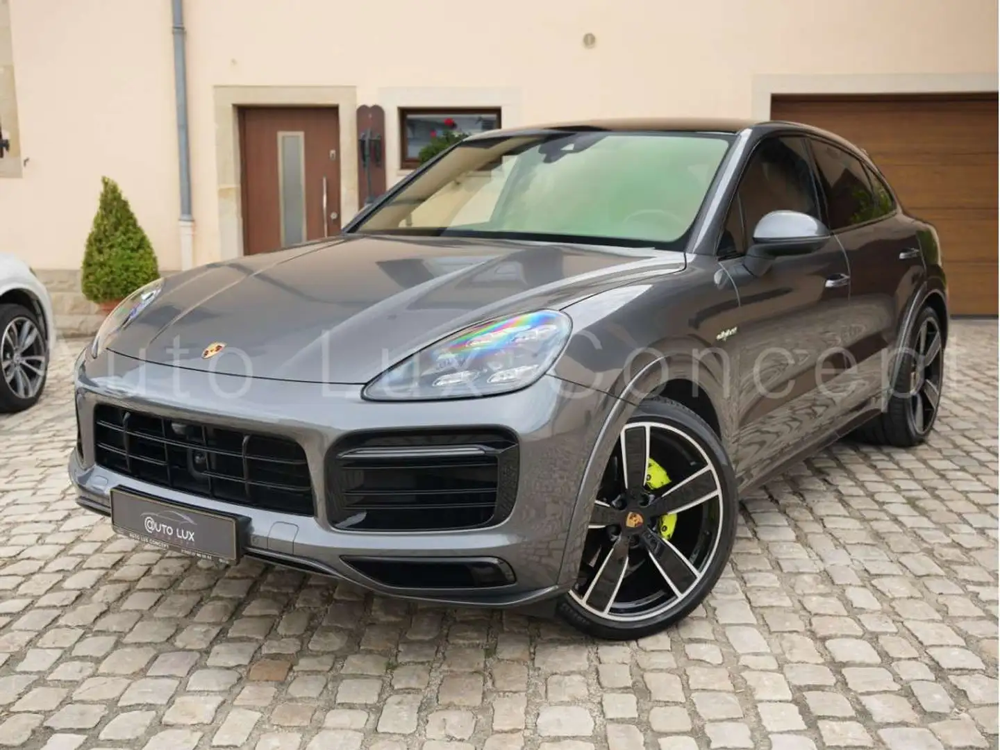 Porsche Cayenne E-Hybrid Coupé/SportDesign/Luft/InnoDrive/360 Gris - 1