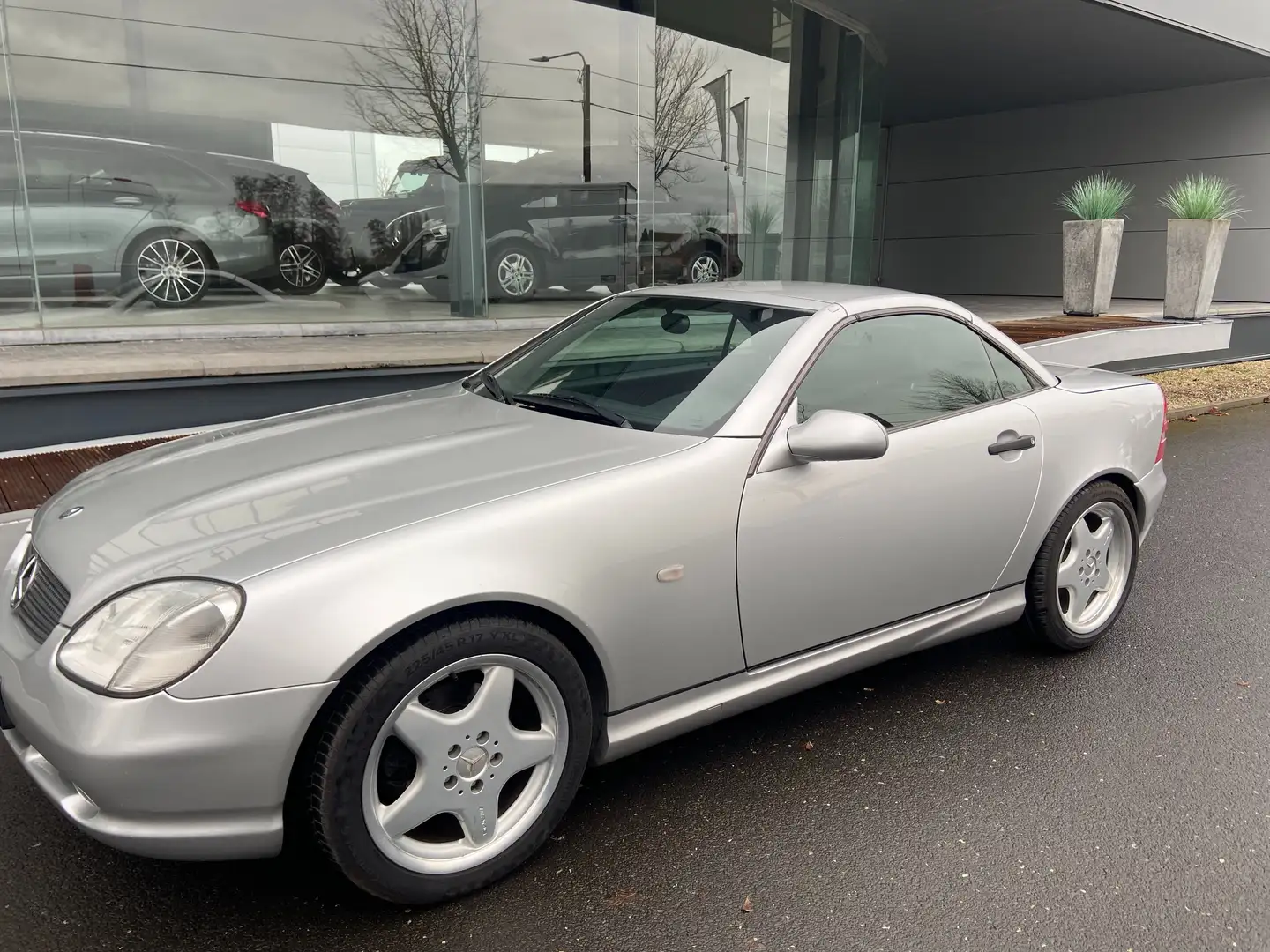 Mercedes-Benz SLK 200 AMG PACK LEDER VERWARMDE ZETELS Zilver - 2